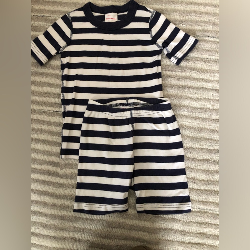 Hanna Andersson navy/black and white striped short-sleeve pajamas, size 6-7